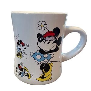 Disney Minnie Mouse Flower Hat 16 oz Mug